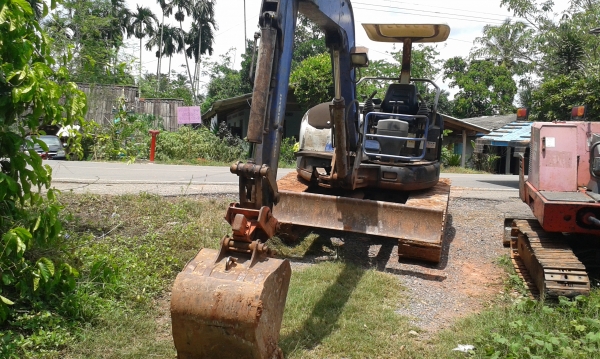 ขายแบคโฮ MITSUBISHI MM40CR แทรคเหล็ก พร้อมอินวอยด์