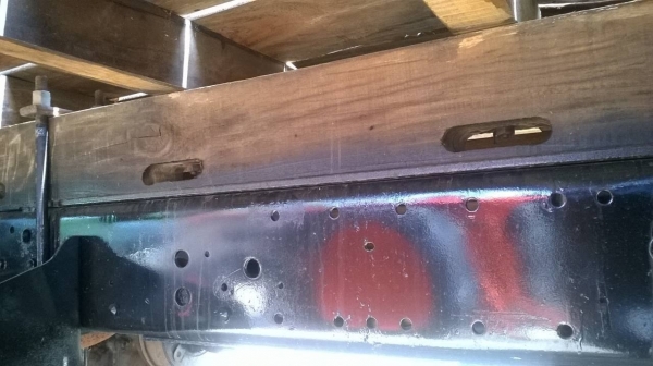 ขาย 6 ล้อ NPR รถห้างปี 35 กระบะยาว 4.30 เมตร เครื่อง 4BD1 115 แรงม้า คัสซีสวยตลอดเส้น เกียร์ยาว ทะเบียนพร้อมโอน ราคาต่อรองได้ครับ