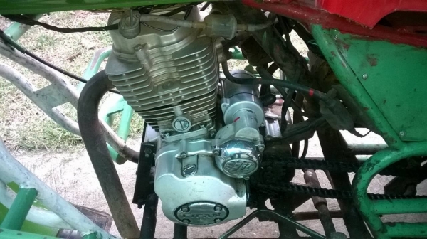 ขายรถ 3 ล้อเครื่อง สภาพสวยพร้อมใช้ เครื่อง 150 ซีซี สตาร์ทมือ ระบบไฟครบ มีทะเบียนครับ ราคาต่อรองได้ ขายรถ 3 ล้อเครื่อง สภาพสวยพร้อมใช้ เครื่อง 150 ซีซี สตาร์ทมือ ระบบไฟครบ มีทะเบียนครับ ราคาต่อรองได้