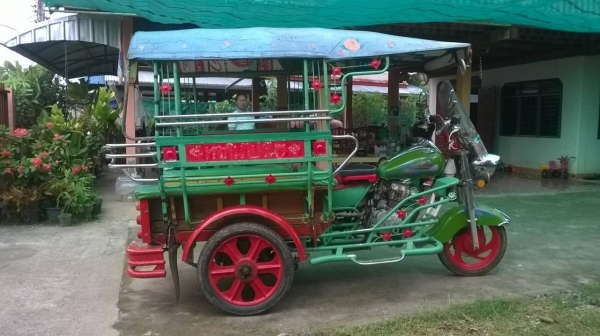 ขายรถ 3 ล้อเครื่อง สภาพสวยพร้อมใช้ เครื่อง 150 ซีซี สตาร์ทมือ ระบบไฟครบ มีทะเบียนครับ ราคาต่อรองได้ ขายรถ 3 ล้อเครื่อง สภาพสวยพร้อมใช้ เครื่อง 150 ซีซี สตาร์ทมือ ระบบไฟครบ มีทะเบียนครับ ราคาต่อรองได้