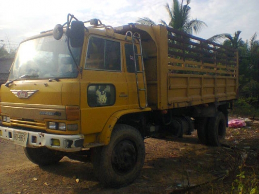 HINO FD ดั้ม เครื่อง HO7C เบรกทิฟฟี่ ช่วงล่างใหญ่ ยาง 900 พร้อมใช้งาน HINO FD ดั้ม เครื่อง HO7C เบรกทิฟฟี่ ช่วงล่างใหญ่ ยาง 900 พร้อมใช้งาน