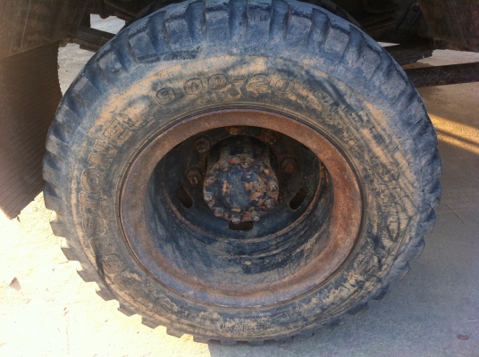 HINO FD ดั้ม เครื่อง HO7C เบรกทิฟฟี่ ช่วงล่างใหญ่ ยาง 900 พร้อมใช้งาน HINO FD ดั้ม เครื่อง HO7C เบรกทิฟฟี่ ช่วงล่างใหญ่ ยาง 900 พร้อมใช้งาน