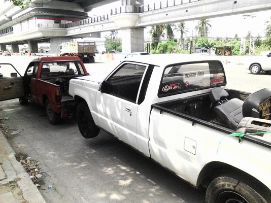 ขาย  CYCLONE L200  ปี 92  ตอนเดียว(ไม่มีเครื่อง)