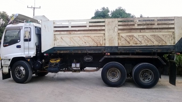 ขายISUZU DECA270ปี50แมคโหลด ขาย1800000ติดต่อ0813467572