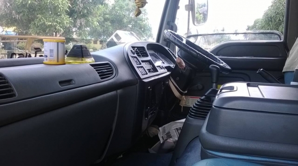 ขายISUZU DECA270ปี50แมคโหลด ขาย1800000ติดต่อ0813467572