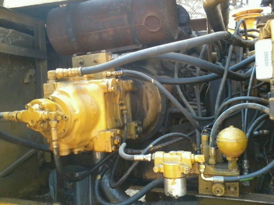 **440,000 บ.ต่อรอง///แบคโฮCAT E200B** ขาย CATERPILLAR 200 แบคโฮ CAT E200B วางเครื่อง MITSU 6D15-Turbointer เครื่อง/ปั้ม ดี แน่นดี แรง ทำงานดี เร็ว บูมอาร์มดี บุ้งกี๋ดี เอวดีแน่น ช่วงล่าง70-80\% โซ่ดี หนา เฟรมหนา แทร็กดี โรลเลอร์ดี สป็อคเก็ตดี เก๋งดี ไม่ผุ **440,000 บ.ต่อรอง///แบคโฮCAT E200B** ขาย CATERPILLAR 200 แบคโฮ CAT E200B วางเครื่อง MITSU 6D15-Turbointer เครื่อง/ปั้ม ดี แน่นดี แรง ทำงานดี เร็ว บูมอาร์มดี บุ้งกี๋ดี เอวดีแน่น ช่วงล่าง70-80\% โซ่ดี หนา เฟรมหนา แทร็กดี โรลเลอร์ดี สป็อคเก็ตดี เก๋งดี ไม่ผุ