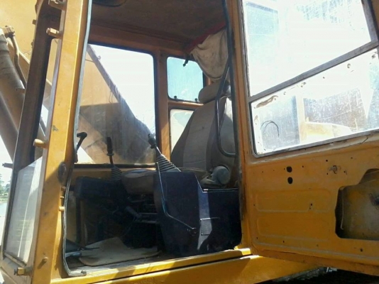 **440,000 บ.ต่อรอง///แบคโฮCAT E200B** ขาย CATERPILLAR 200 แบคโฮ CAT E200B วางเครื่อง MITSU 6D15-Turbointer เครื่อง/ปั้ม ดี แน่นดี แรง ทำงานดี เร็ว บูมอาร์มดี บุ้งกี๋ดี เอวดีแน่น ช่วงล่าง70-80\% โซ่ดี หนา เฟรมหนา แทร็กดี โรลเลอร์ดี สป็อคเก็ตดี เก๋งดี ไม่ผุ **440,000 บ.ต่อรอง///แบคโฮCAT E200B** ขาย CATERPILLAR 200 แบคโฮ CAT E200B วางเครื่อง MITSU 6D15-Turbointer เครื่อง/ปั้ม ดี แน่นดี แรง ทำงานดี เร็ว บูมอาร์มดี บุ้งกี๋ดี เอวดีแน่น ช่วงล่าง70-80\% โซ่ดี หนา เฟรมหนา แทร็กดี โรลเลอร์ดี สป็อคเก็ตดี เก๋งดี ไม่ผุ