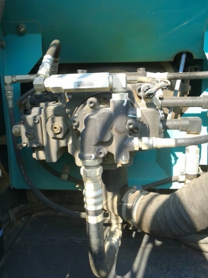 ขายรถแมคโครkobellco sk140 super X ราคา2500000 ขายรถแมคโครkobellco sk140 super X ราคา2500000