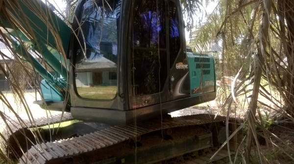 ขายรถแมคโครkobellco sk140 super X ราคา2500000 ขายรถแมคโครkobellco sk140 super X ราคา2500000