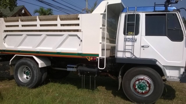 ขาย6ล้อดั้มมิตซูFK457เครื่อง6D16. 190แรงม้าขาย850000