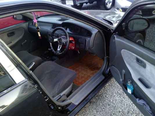 ซีวิคเครื่องd15bหัวฉีดออโต้ แอร์เย็น สีสวย ไฟฟ้าครบ เอกสารเล่มพร้อม ซีวิคเครื่องd15bหัวฉีดออโต้ แอร์เย็น สีสวย ไฟฟ้าครบ เอกสารเล่มพร้อม