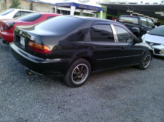 ซีวิคเครื่องd15bหัวฉีดออโต้ แอร์เย็น สีสวย ไฟฟ้าครบ เอกสารเล่มพร้อม ซีวิคเครื่องd15bหัวฉีดออโต้ แอร์เย็น สีสวย ไฟฟ้าครบ เอกสารเล่มพร้อม