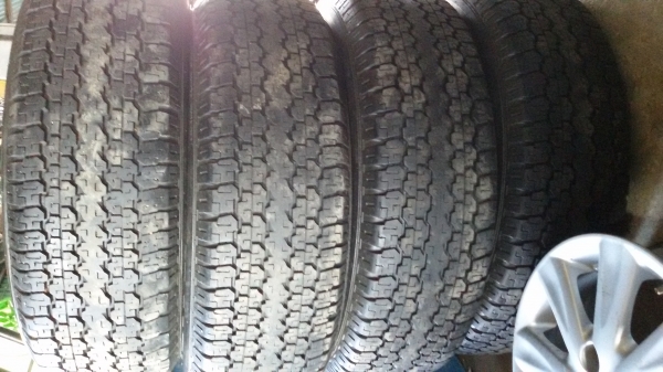 ขายยาง 245 70 16ปี12ชุดละ4500