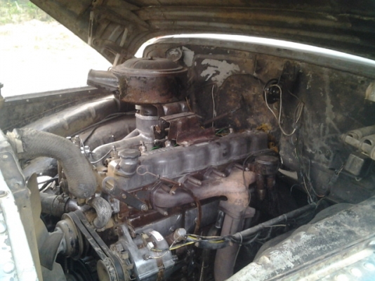 ขายสิบล้อหน้ายาวบรรทุกรถเกี่ยวข้าว พร้อมใช้ เครื่อง 6bf1  โทรเลยครับ 0883224565