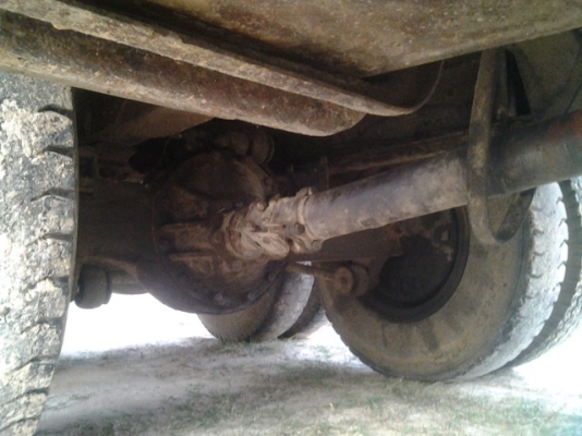 ขายสิบล้อหน้ายาวบรรทุกรถเกี่ยวข้าว พร้อมใช้ เครื่อง 6bf1  โทรเลยครับ 0883224565