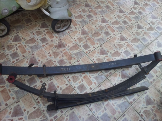 แหนบหลัง procom