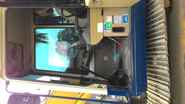 ขายด่วน รถขุด KOMATSU PC120-5   เก่าไทย   สวย  สภาพดี  พร้อมใช้งาน  ราคากันเอง โทร  สุชาติ 061-4039868