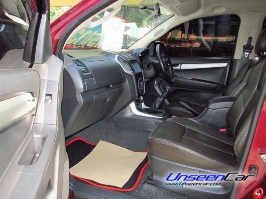 มาแล้ว : ISUZU ปี : 2012 รุ่น : D-MAX V-CROSS (12-15) สี : แดง โฉม : CAB 4 เกียร์ : MT4WD. ตัวท็อปสุดค่ะ โทร 0922726669 ตันหยงค่ะ มาแล้ว : ISUZU ปี : 2012 รุ่น : D-MAX V-CROSS (12-15) สี : แดง โฉม : CAB 4 เกียร์ : MT4WD. ตัวท็อปสุดค่ะ โทร 0922726669 ตันหยงค่ะ