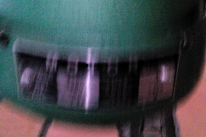 สว่านแท่น SUPER KING ให้พร้อมปากกาจับชิ้นงาน สูง 60 cm.มอเตอร์ 1/3 แรงม้า จับดอกสว่านได้ถึง 13 มม. ปรับสปีดได้ 5 ระดับ