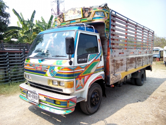 6 ล้อกลาง  HINO  *ซุปเปอร์เสี่ย*  FC2W 120 แรงม้า  *ยาว 5.50 ม.*  รถสวยเดิม+สวยจริง+พร้อมใช้งาน * รถห้างแท้ * มีเล่มพร้อมโอน *