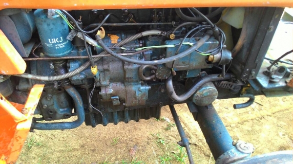 ขายรถไถ KUBOTA L2602 เครื่องยนต์4สูบ 26แรง ราคา50,000 ขายรถไถ KUBOTA L2602 เครื่องยนต์4สูบ 26แรง ราคา50,000