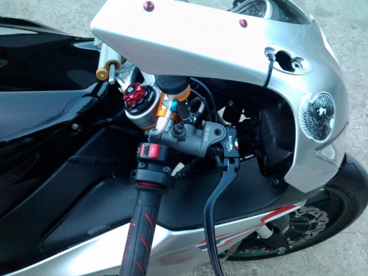 ขาย CBR 1000 ปี 08 ครับ