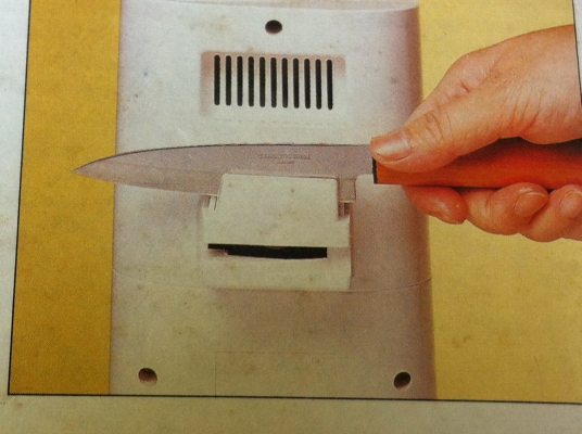 เครื่องเปิดกระป๋องและเจียร์ลัลคมมีด PERFECT ด้วยระบบไฟฟ้า เครื่องเปิดกระป๋องและเจียร์ลัลคมมีด PERFECT ด้วยระบบไฟฟ้า