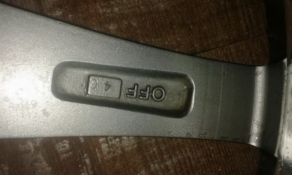 ขายล้อซิ่งญี่ปุ่นแนวๆของAxiarขอบ18/5ก้านยกสีGun5รู114.3กว้าง7.5off40สวย฿5500ลดได้คับ