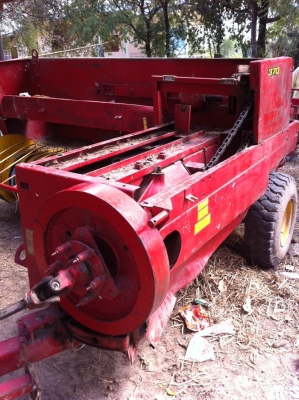 ขายเครื่องอัดฟาง