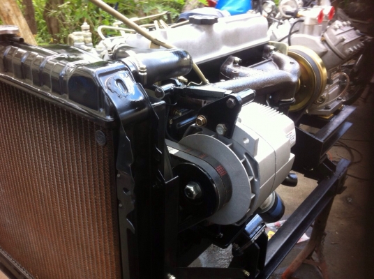 จำหน่ายอุปกรณ์ อะหลั่ยแอร์ สำหรับรถบัส