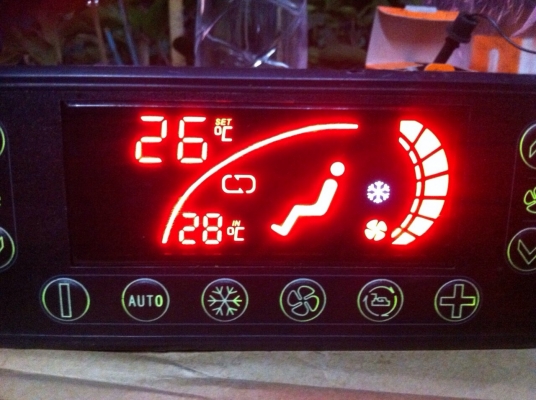 จำหน่ายอุปกรณ์ อะหลั่ยแอร์ สำหรับรถบัส