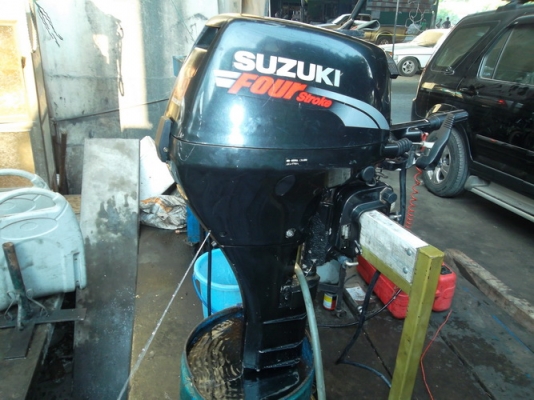 เครื่องเรือsuzuki 9.9hp four stoke