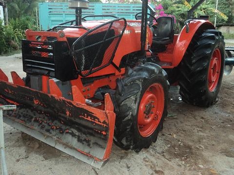 ต้องการขายด่วน รถไถคูโบต้า m9540