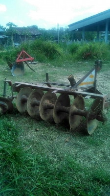 ผานหกรถไถรุ่น36 ถึง 47