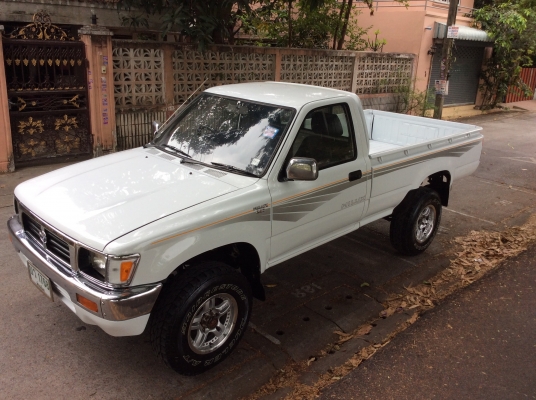 ขาย TOYOTA LN 106 4WD ขาย TOYOTA LN 106 4WD