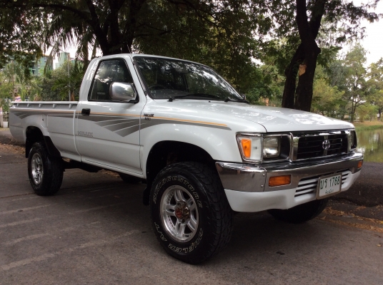 ขาย TOYOTA LN 106 4WD ขาย TOYOTA LN 106 4WD