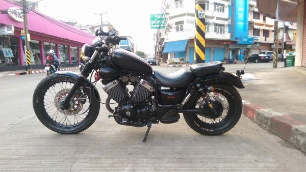 ขายคับ YAMAHA VIRAGO 400 DARK KNIGHT ระบบเพลา สีสวย ท่อเสียงนุ่มๆ กระจกแต่ง อินวอยส์ สรรพสามิตร สวยๆ คับ ราคา 59500 บาท ส่งได้ทั่วไทยคับ สนใจติดต่อ 081-0578282 ไอดีไลน์ POPBIGBIKESAKON คับ สนใจรถสวย ถูก ดี ต้อง POP BIGBIKE SAKONNAKHON คลิปคับ https://www.