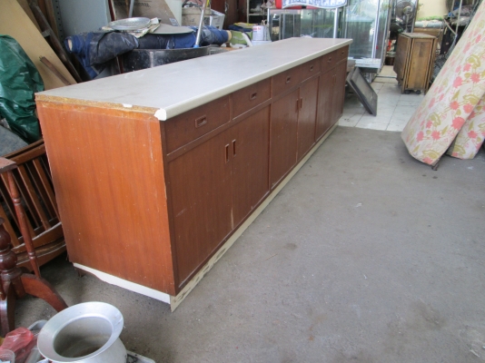 เคาน์เตอร์ขายถก4500บาท   สภาพสวยๆ  สารพัดใส่ได้ทุกอย่าง