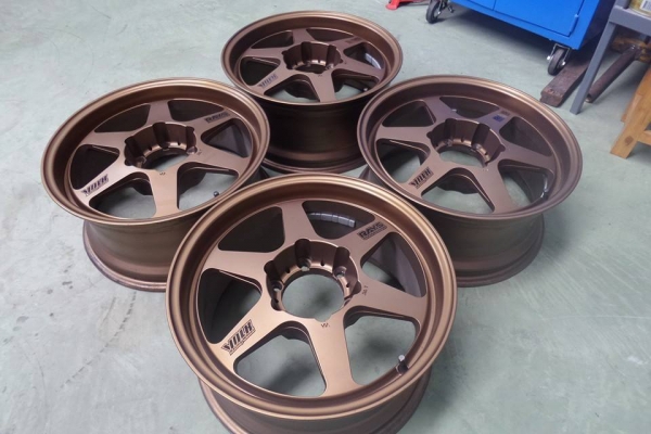 TE37 ขอบ17X8 ET20 ล้อไม่มีรอย สภาพสวยมาก 4วง 9500บาท ส่งได้ทั่วไทย 081-7570077