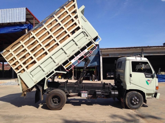 ขาย 6 ล้อ HINO สภาพดี