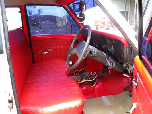 ขายมาสด้า แฟมิลี่ ขายมาสด้า แฟมิลี่