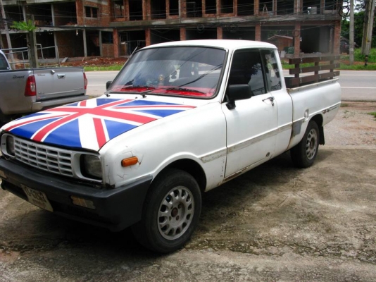 ขายมาสด้า แฟมิลี่