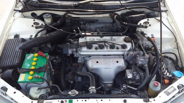 ขาย Honda accord โฉมงูเห่า เกียร์ออโต้ ชุดแต่งรอบคัน ราคา 138,000 บาท ++++++