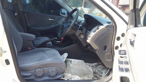ขาย Honda accord โฉมงูเห่า เกียร์ออโต้ ชุดแต่งรอบคัน ราคา 138,000 บาท ++++++