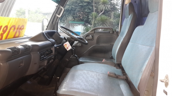 ขาย 4 ล้อ  ISUZU 100 แรง  ราคา 350000 ราคาต่อรองได้