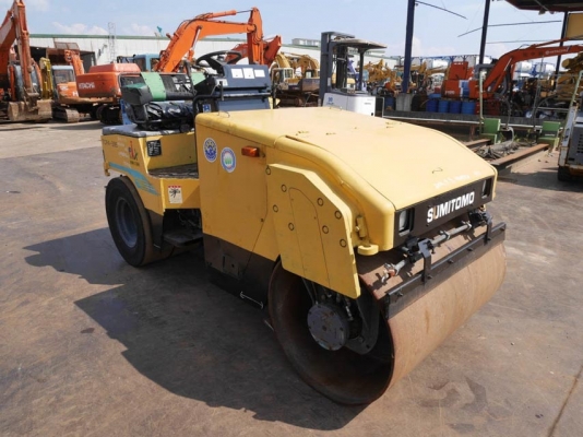 รถบดสั่นสะเทือน 4ตัน Sumitomo รุ่น3 นำเข้าจากญี่ปุ่นแท้ ใช้น้อยมาก 900 ชั่วโมง 086-303-9797 กู๋อ๋า รถบดสั่นสะเทือน 4ตัน Sumitomo รุ่น3 นำเข้าจากญี่ปุ่นแท้ ใช้น้อยมาก 900 ชั่วโมง 086-303-9797 กู๋อ๋า