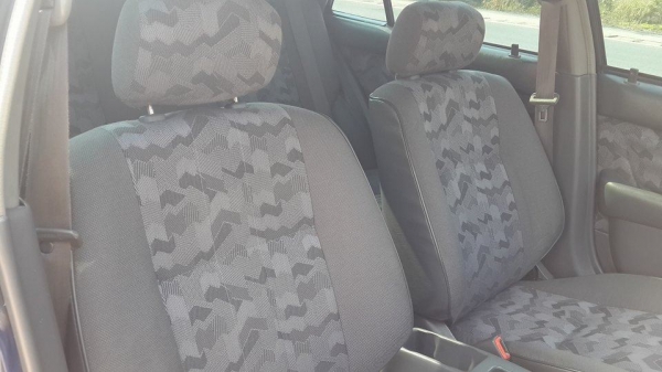 ขาย Toyota soluna หยดน้ำ ปี 43 ตัว top มี Airbag/abs ราคา 108,000 บาท ++++++++