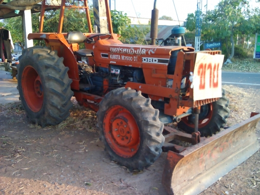 ขายรถไถ KUBOTA M7500 DT 2เพลา 7500 แรง อุปกรณ์ ผานหน้าหลัง