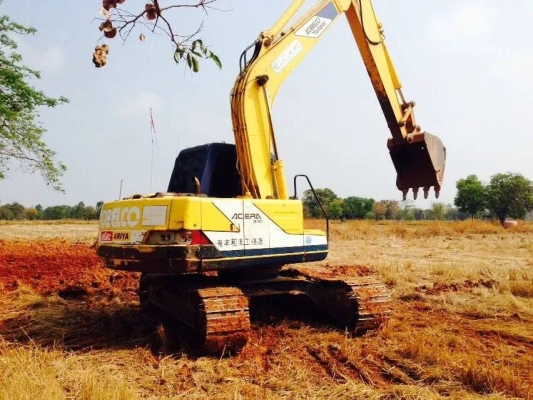 ขายรถแบคโคKOBELCO 120-3 เครื่องดี ช่วงล่างดี เครื่องเดิม ปั้มเดิม บูมอาร์มดี โซ่ดี เอวแน่น สภาพพร้อมใช้งาน เอกสารใบอินวอร์ย สนใจโทร 090-8588220คุณนะ 093-3258446คุณบิวตี้ ID:narong498 หรือ www.truck.in.th/498 หรือfb:ณรงค์ ซื้อขายรถมือสอง (เว็บไซต์ส่วนตัว)