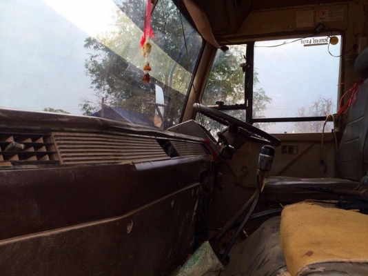 ขาย10ล้อ2เพลา ดั้มMITSUBISHI FN527M-A เครื่อง6D16 195แรง กระบะดั้มสามมิตร พ.เพาเวอร์ เบรกทิฟฟี่ เครื่องดี คัชซีสวย ยางดี ภายในสวย แอร์เย็น สภาพพร้อมใช้งาน เอกสารพร้อมโอน สนใจโทร 090-8588220คุณนะ 093-3258446คุณบิวตี้ ID:narong498 หรือ www.truck.in.th/498 ห